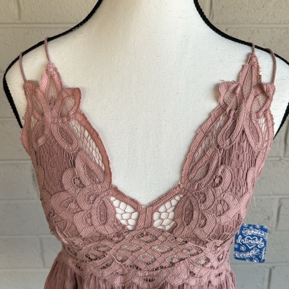 NWT Free People Adella Cami in Dusty Mauve - Picture 3 of 12